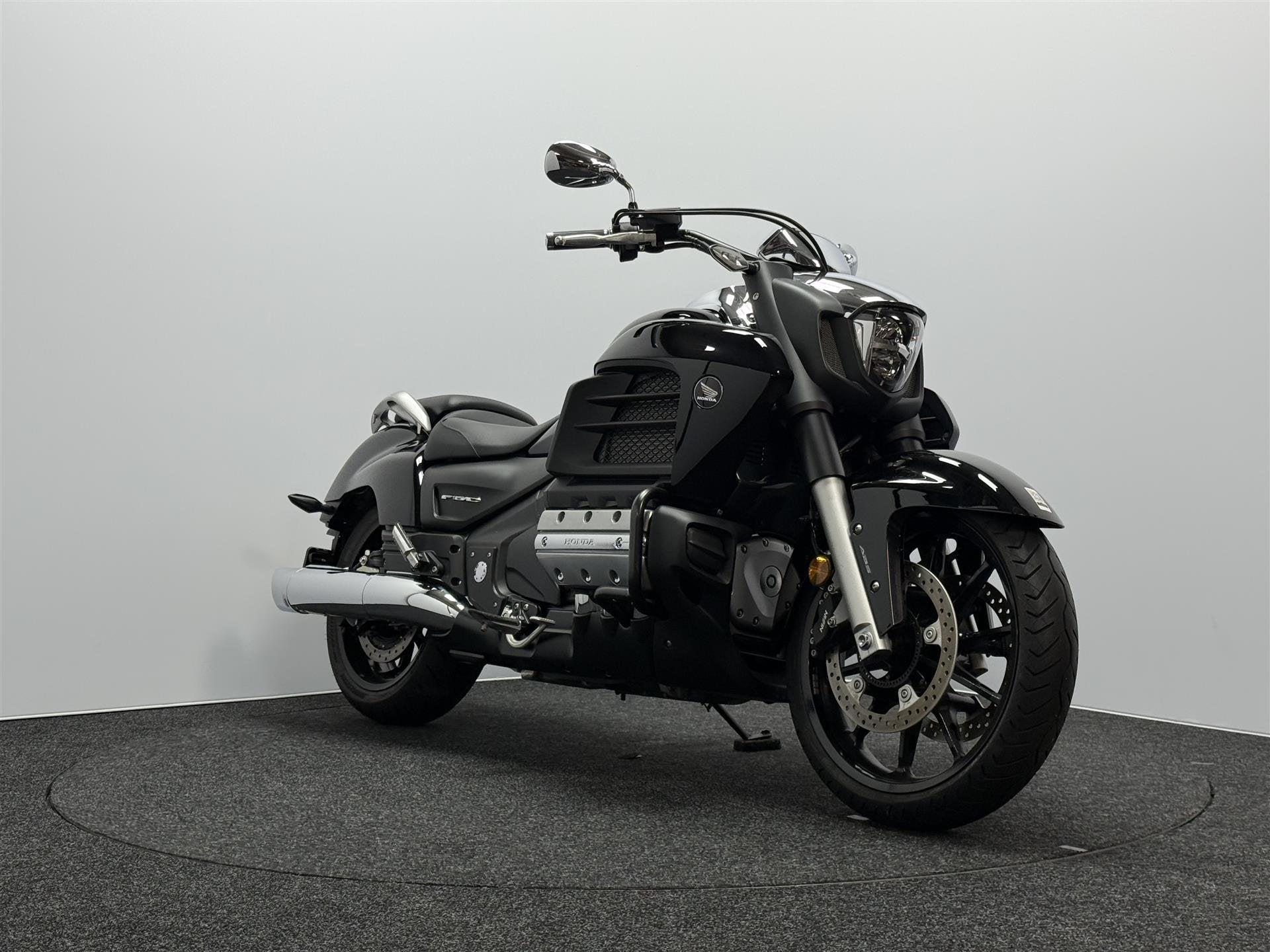 Honda GL 1800 F6 C VALKYRIE, Bedrijf, Meer dan 35 kW, Toermotor, ABS