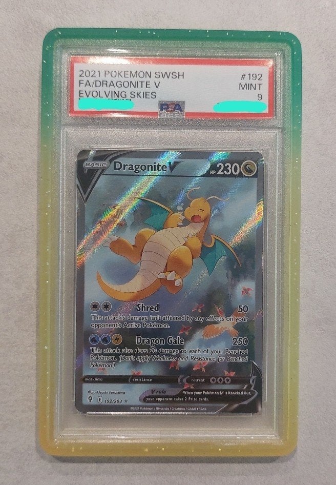 Pokémon - Dragonite V (PSA 9) 192/203 - Evolving Skies, Hobby en Vrije tijd, Verzamelkaartspellen | Pokémon, Ophalen of Verzenden