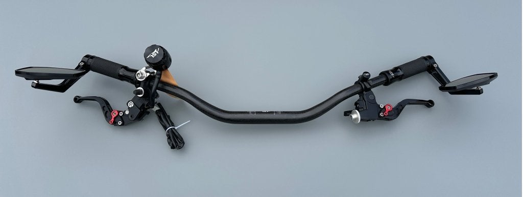Triumph Speed triple 1050 carbon stuur compleet, Motoren, Gebruikt, Niet ingevuld, Niet ingevuld, Ophalen