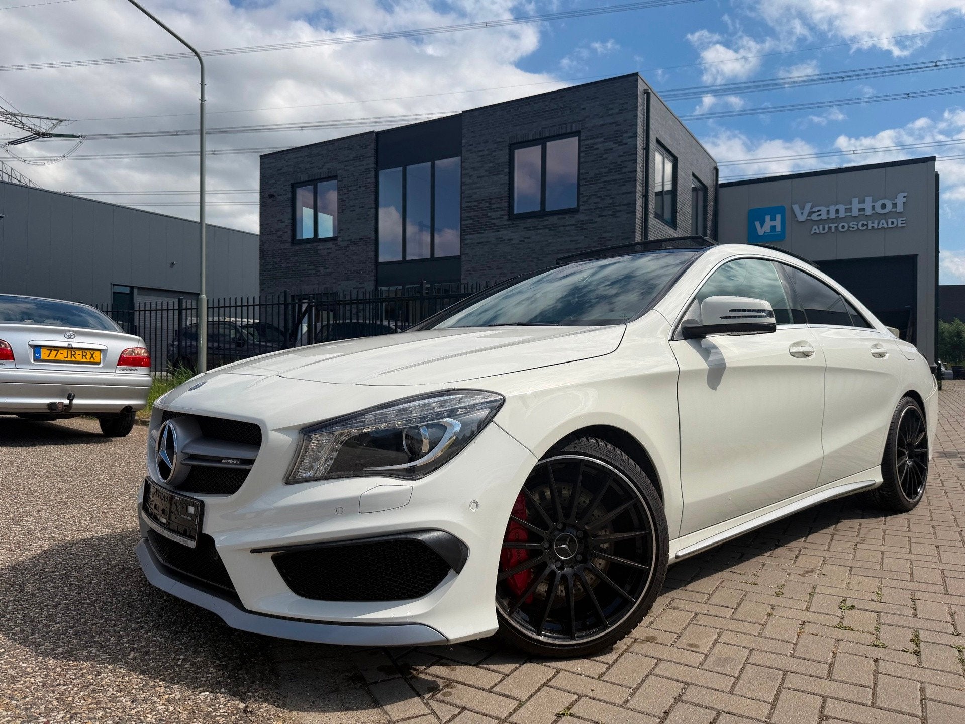 Mercedes-Benz CLA-klasse AMG 45 4MATIC Pano, Auto diversen, Schadeauto's, Mercedes-Benz, Sedan, Benzine, 1991 cc