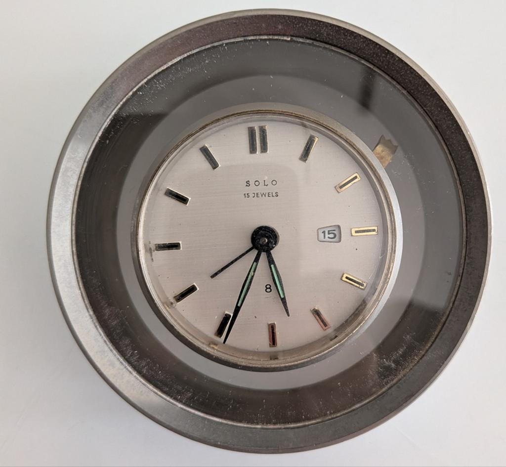 Vintage Solo wekker uurwerk in metalen behuizing, Antiek en Kunst, Antiek | Klokken, Ophalen of Verzenden