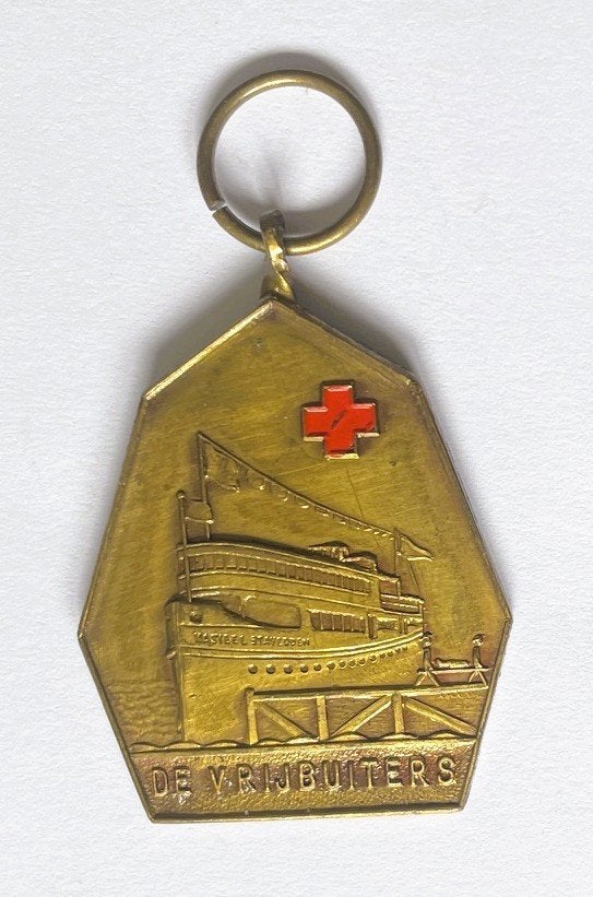 Rode Kruis - schip Kasteel Staverden - oude medaille, Postzegels en Munten, Penningen en Medailles, Verzenden, Overige materialen