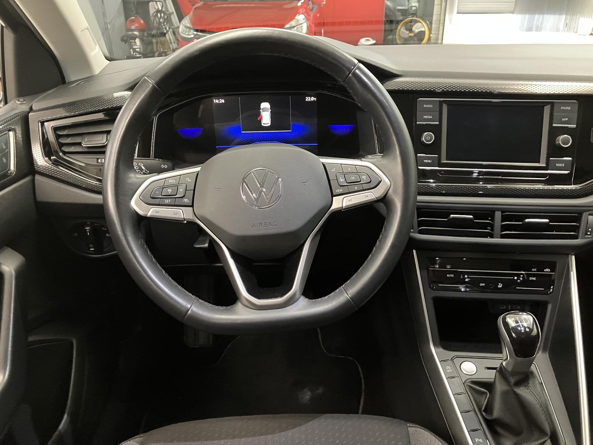 Volkswagen Taigo 1.0 TSI Life Edition / NL Auto / Fabrieksga, Auto's, Volkswagen, Voorwielaandrijving, Stof, 95 pk, 49 €/maand