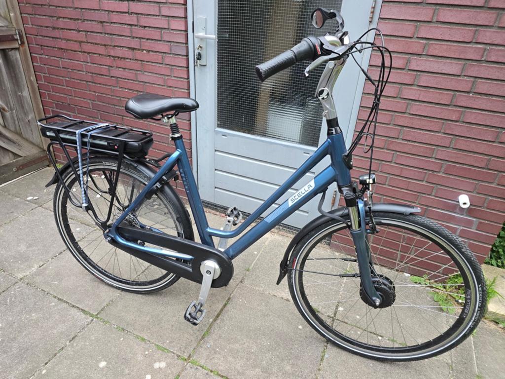 Zeer nette Stella modena elektrischefiets, Fietsen en Brommers, Elektrische fietsen, 51 tot 55 cm, Ophalen, Zo goed als nieuw