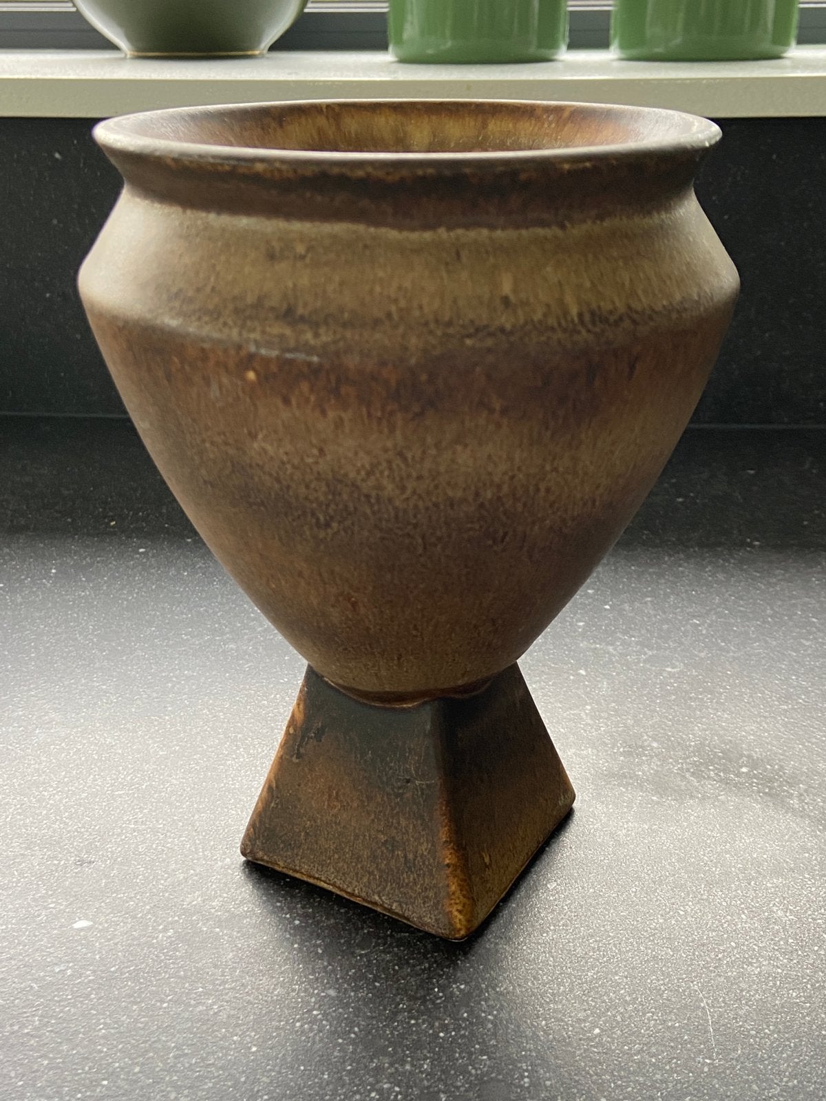 Bloempot retro seventies vintage bruin B151 brutalist gaaf, Antiek en Kunst, Curiosa en Brocante, Ophalen of Verzenden