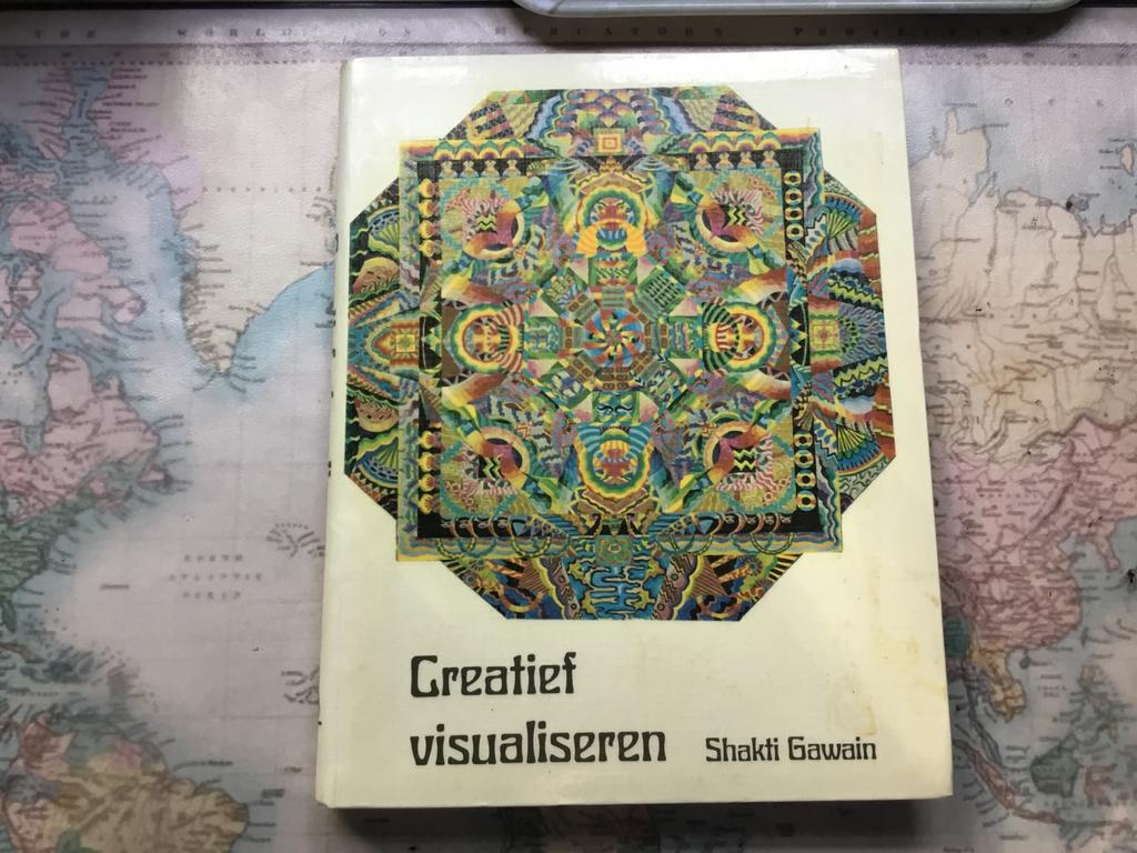 Creatief visualiseren - Shakti Gawain, Ophalen of Verzenden, Gelezen