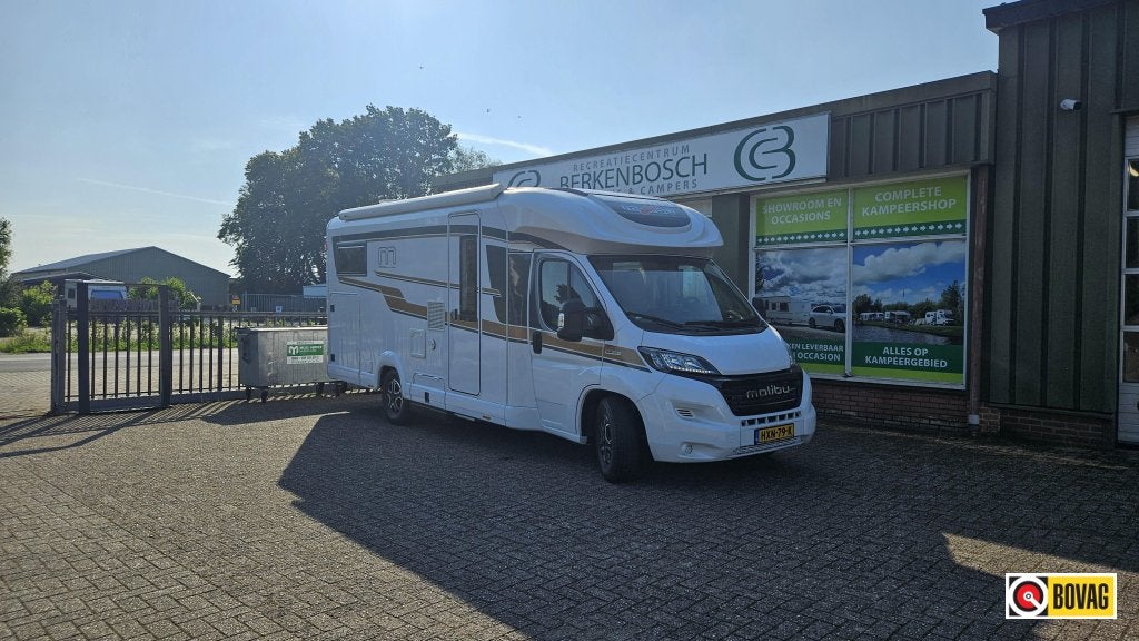 Carthago Malibu 460 LE CARTHAGO MALIBU T 460 LE, Caravans en Kamperen, Campers, Chemisch toilet, Ringverwarming, Fiat, Bedrijf