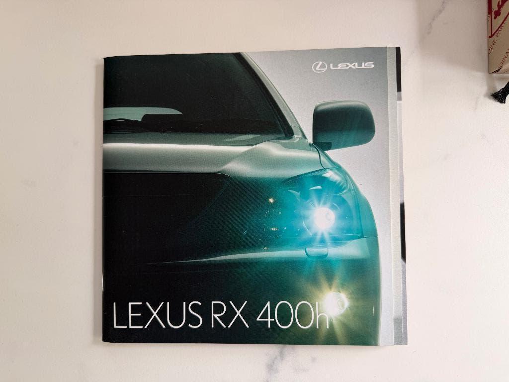 Auto boek Lexus, Ophalen of Verzenden, Zo goed als nieuw, Overige merken