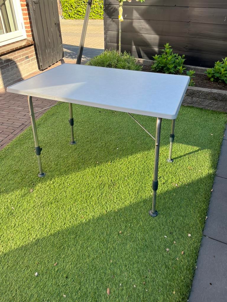 Campingtafel stabilic 11 dukdalf 100x68, Caravans en Kamperen, Kampeermeubelen, Ophalen, Zo goed als nieuw, Campingtafel