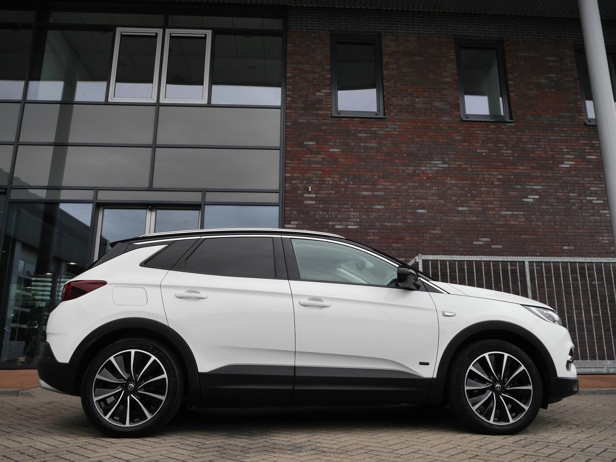 Opel Grandland X 1.6 Turbo Hybrid4 Ultimate | 300 PK | Plugi, Auto's, Opel, Automaat, 4 cilinders, Wit, Bedrijf