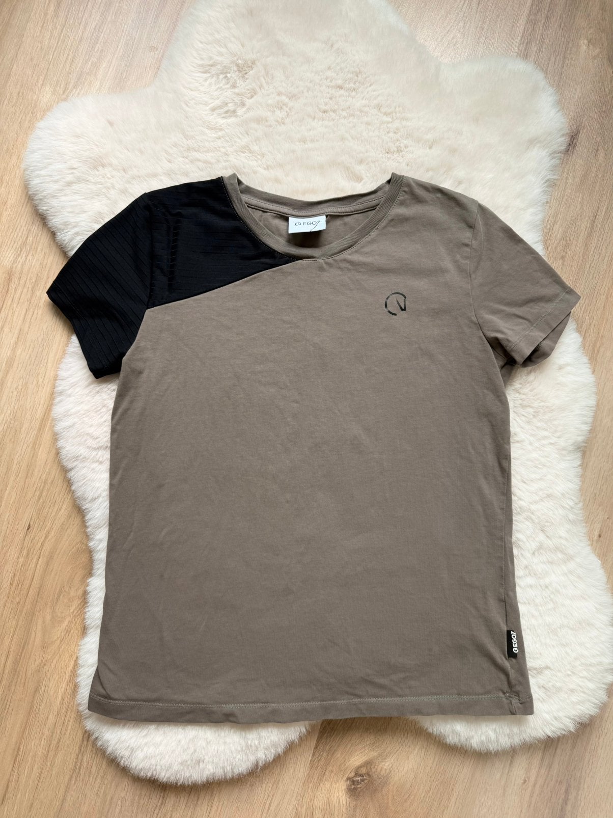 Paardrij t-shirt ego7 maat S grijs/zwart, Dieren en Toebehoren, Dressuur, Dames, Ophalen of Verzenden, Zo goed als nieuw