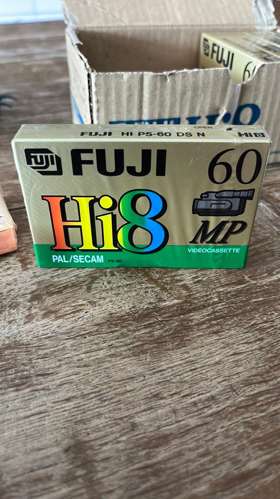 Fuji Hi8 videocassettes MP geseald in de originele doos, Ophalen of Verzenden, Hi 8, (Video)band