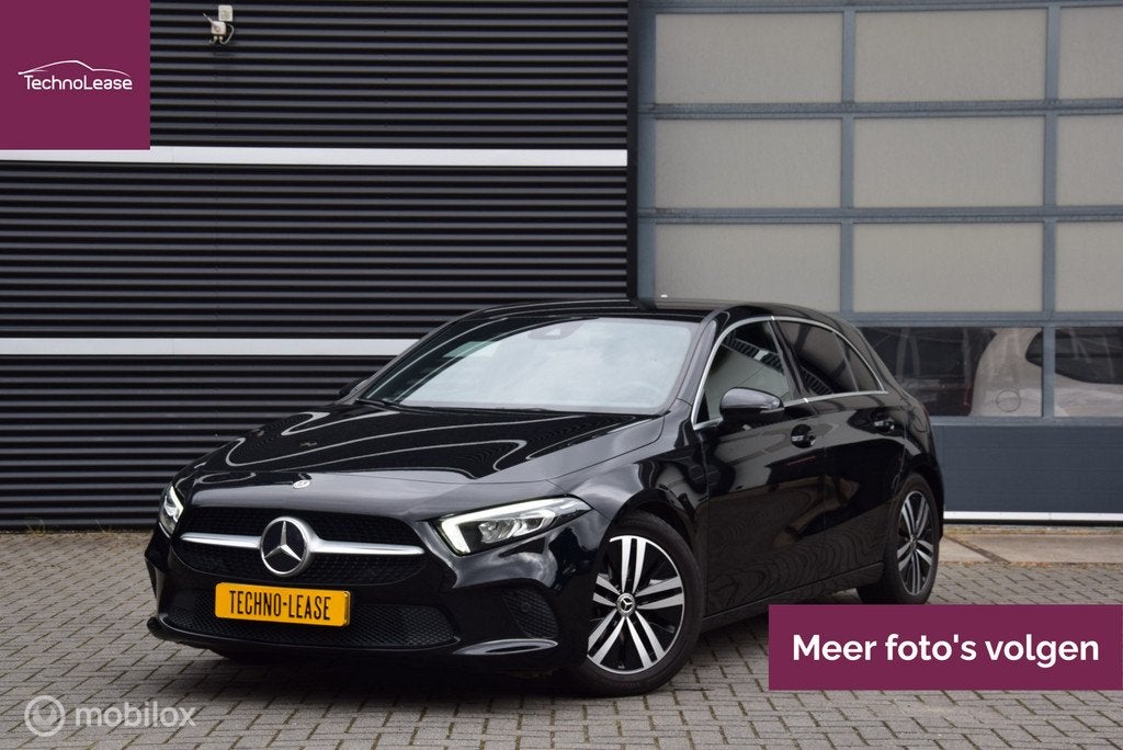 Mercedes A-klasse 180 Business Solution Luxury Trekhaak Came, Auto's, Mercedes-Benz, 136 pk, Gebruikt, 4 cilinders, Zwart