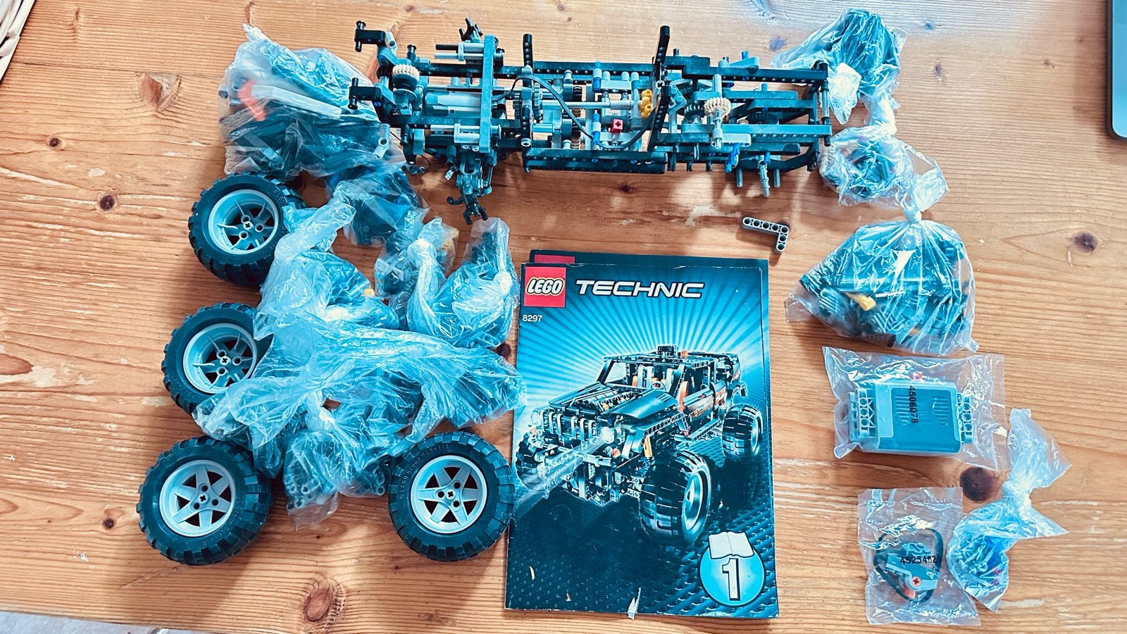 Lego Technic 8297 Off-Roader met Power Functions, Kinderen en Baby's, Speelgoed | Duplo en Lego, Gebruikt, Lego, Ophalen of Verzenden