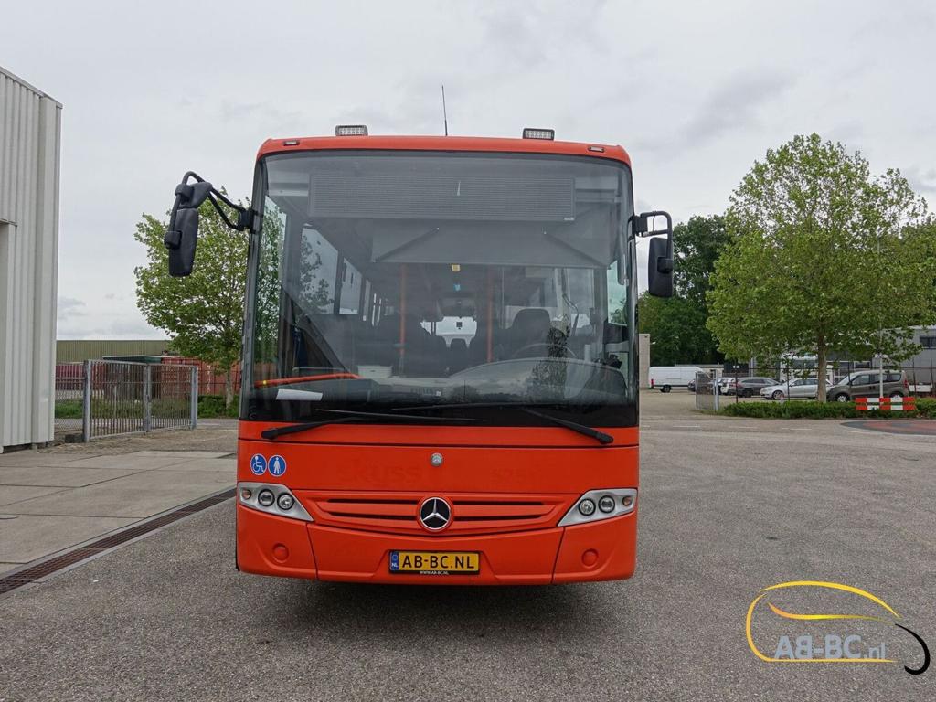 Mercedes-Benz Intouro 49 Seats Liftbus EURO 6, Auto's, Vrachtwagens, Automaat, Wit, Mercedes-Benz, Bedrijf