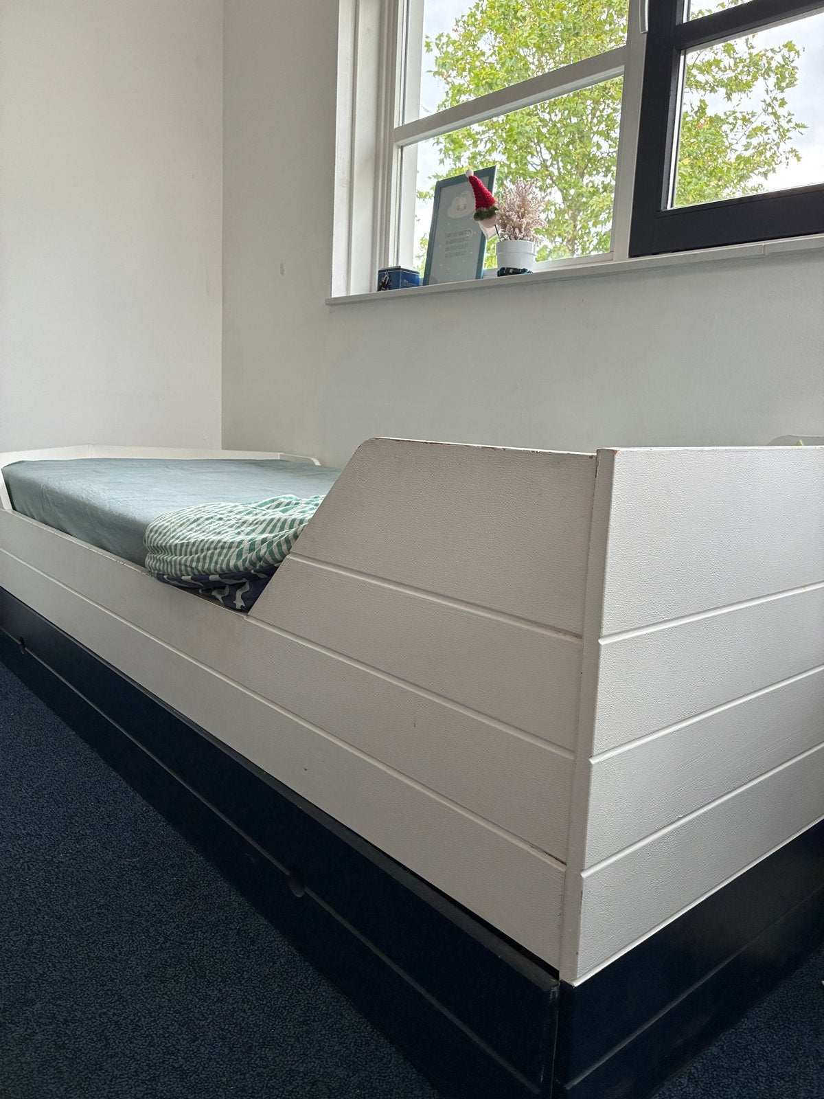 Kinderkamer compleet bed en kast met accessoires, Ophalen, Gebruikt, 70 tot 85 cm, Lattenbodem