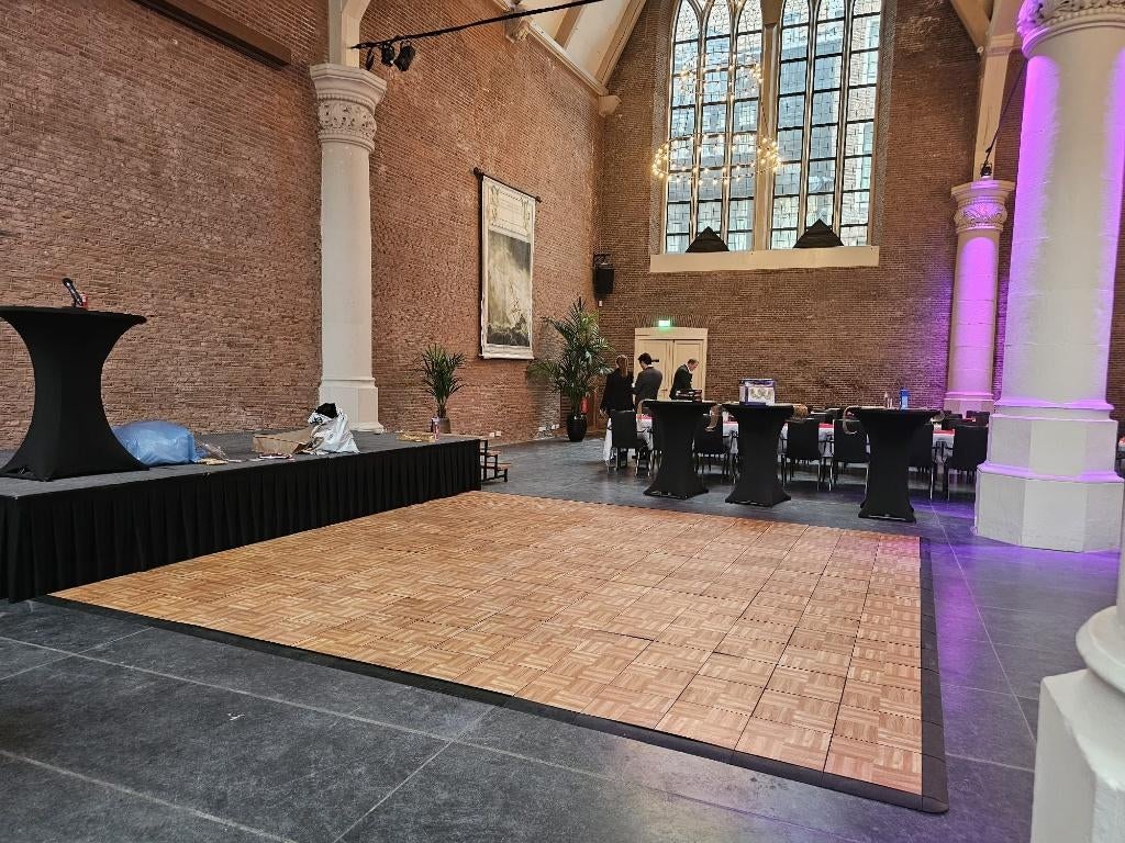 Houtendansvloer Te Koop + Verzorgt op Locatie 5 x 5 meter, Verzenden, Overige categorieën