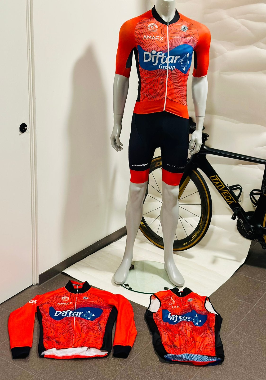 wielrenshirt windvest wielerenjasje inrijjas S, Ophalen of Verzenden, Bovenkleding