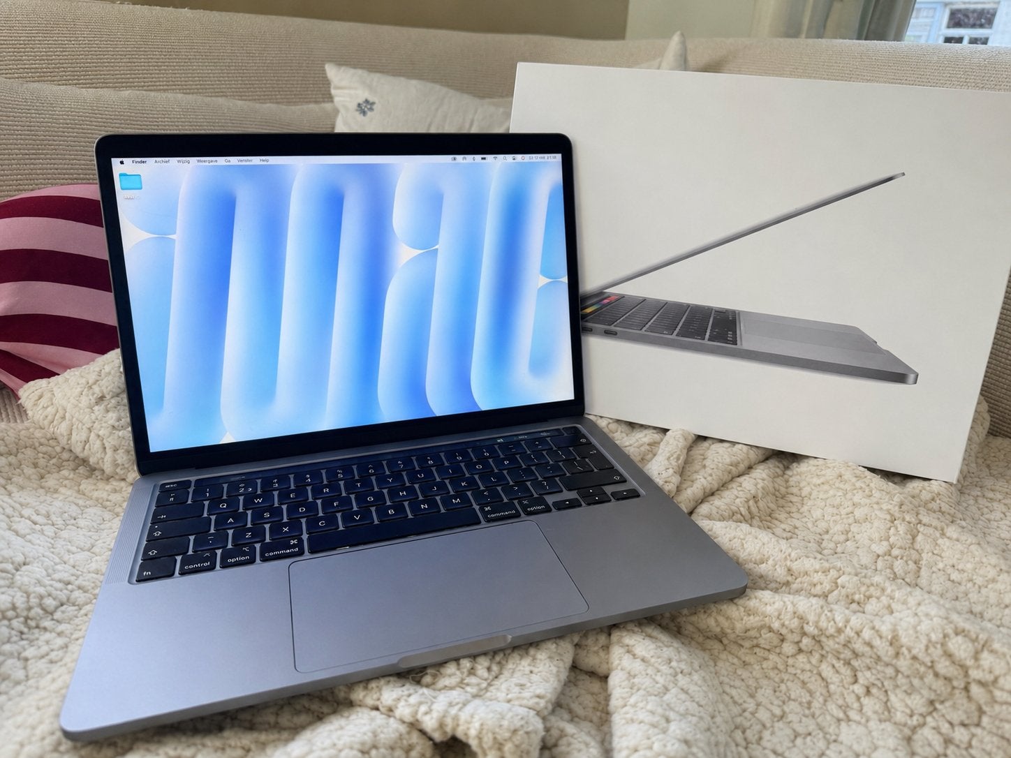 MacBook Pro 13 inch - Inclusief lader en doos, Computers en Software, Apple Macbooks, Gebruikt, 256 GB, 2 tot 3 Ghz, Qwerty