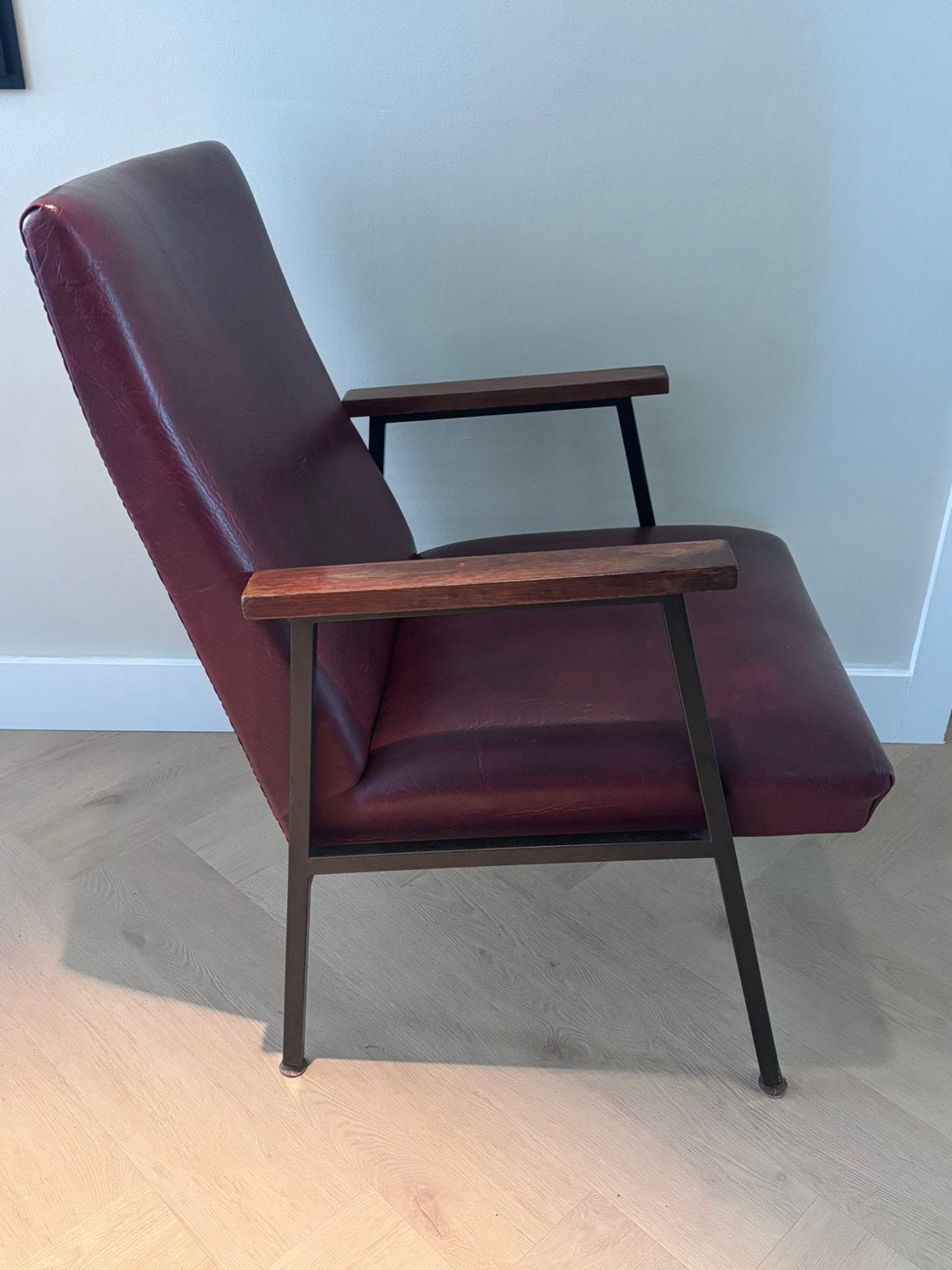 Vintage jaren 70 fauteuils, Huis en Inrichting, Fauteuils, Minder dan 75 cm, Leer, Ophalen of Verzenden, Zo goed als nieuw