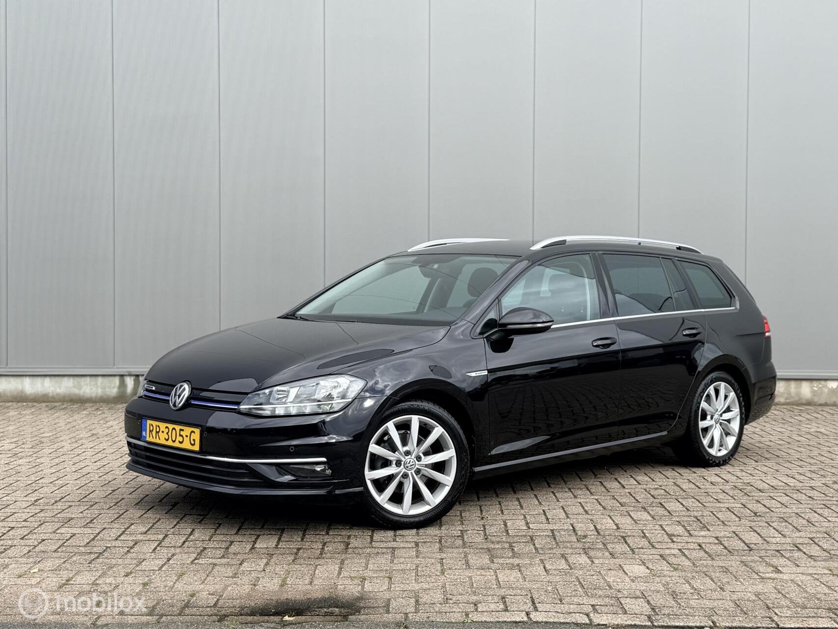 Volkswagen Golf Variant 1.5 TSI Highline, 4 cilinders, Zwart, Origineel Nederlands, Golf Variant