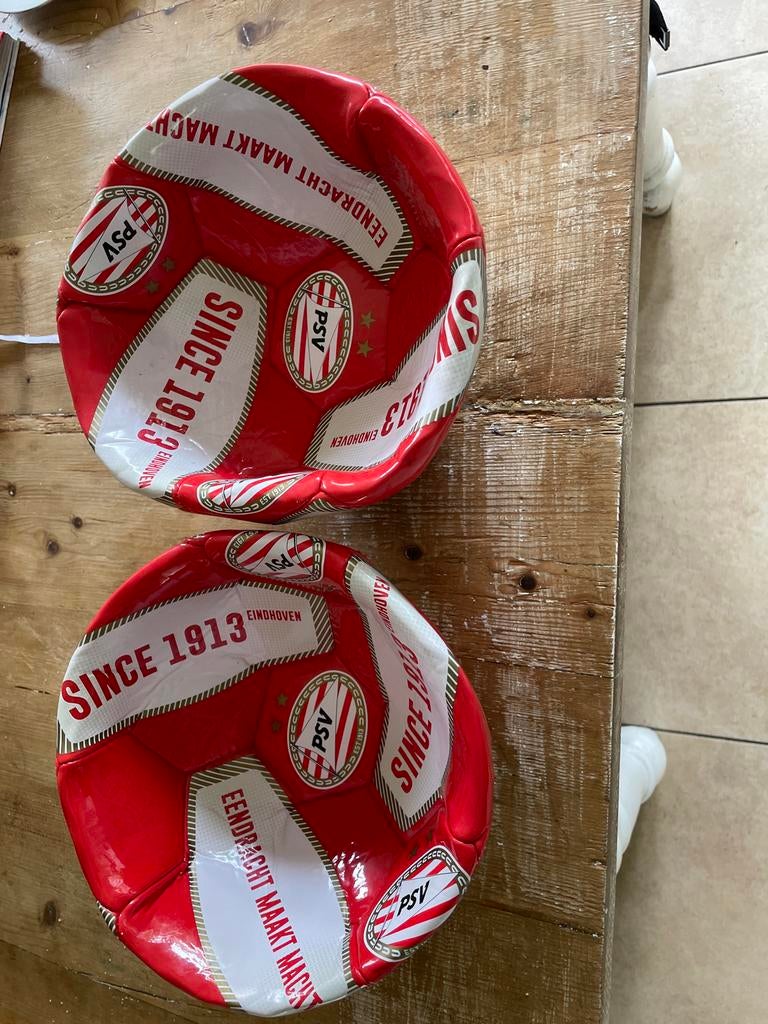 2 Nieuwe PSV Voetballen - Eendracht Maakt Macht, Ophalen of Verzenden, Nieuw, Bal