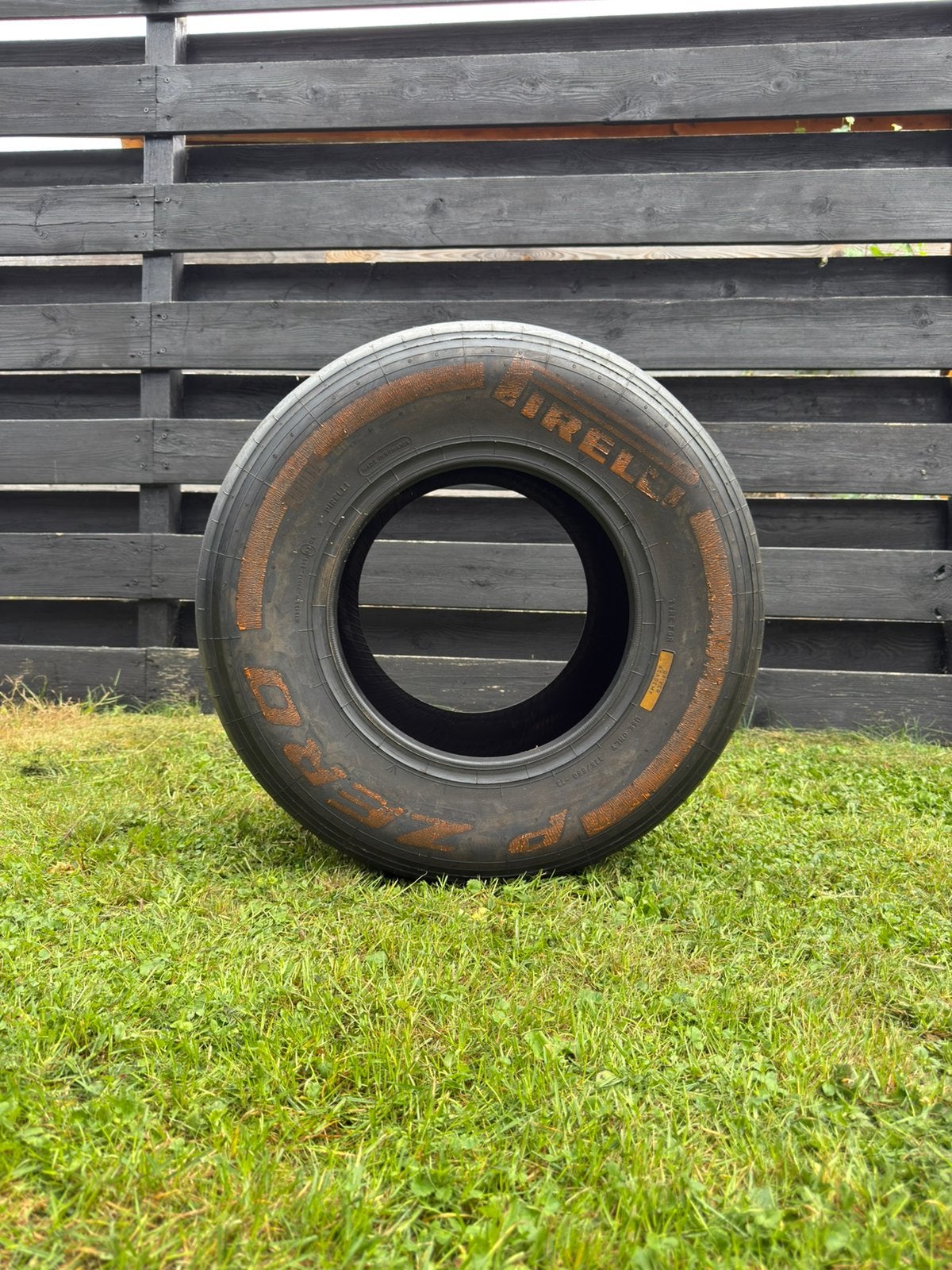 Pirelli F1 band, Ophalen, Zo goed als nieuw