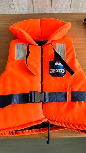 Zwemvest, Watersport en Boten, Ophalen, Kind, Besto, Zo goed als nieuw
