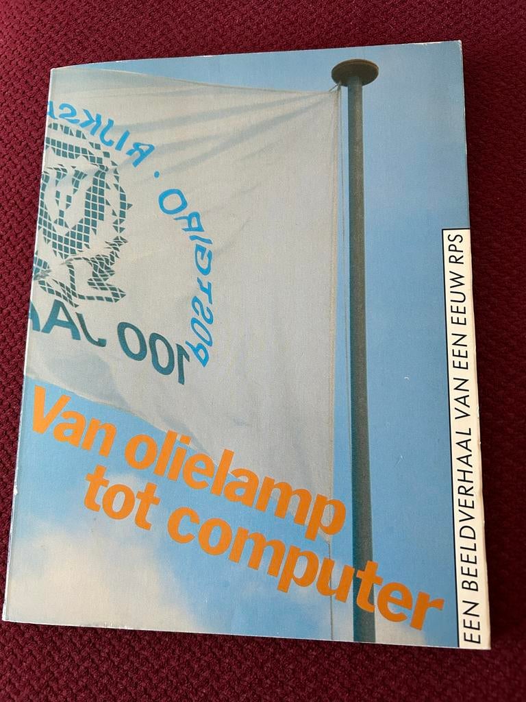 Boek 100 jaar Rijkspostspaarbank beeldverhaal 1981, Ophalen of Verzenden, 19e eeuw, Zo goed als nieuw