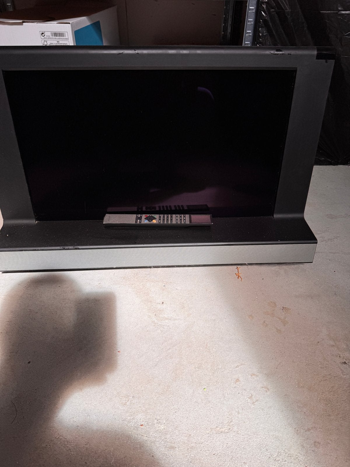 Bang & Olufsen BeoVision 8-26 LCD TV met afstandsbediening, Gebruikt, 60 tot 80 cm, Ophalen, Overige merken