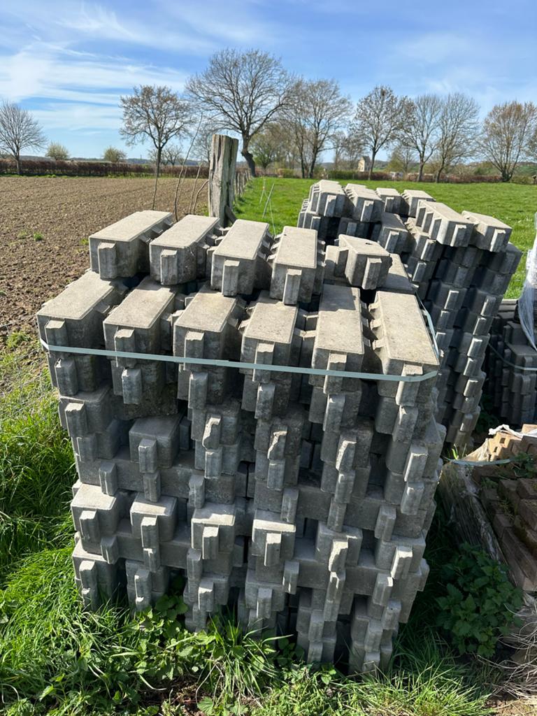 Grasbetontegels Nieuw, ca. 44 m², Ophalen of Verzenden, Nieuw, Beton