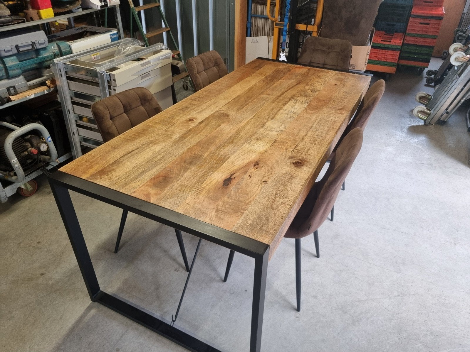 Mango houten eettafel met 5 stoelen, Huis en Inrichting, Tafels | Eettafels, Gebruikt, 50 tot 100 cm, Vijf personen of meer, Rechthoekig
