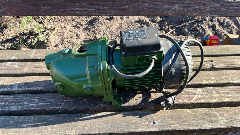 Dab jet 132m waterpomp, Ophalen of Verzenden, Zo goed als nieuw, Beregeningspomp