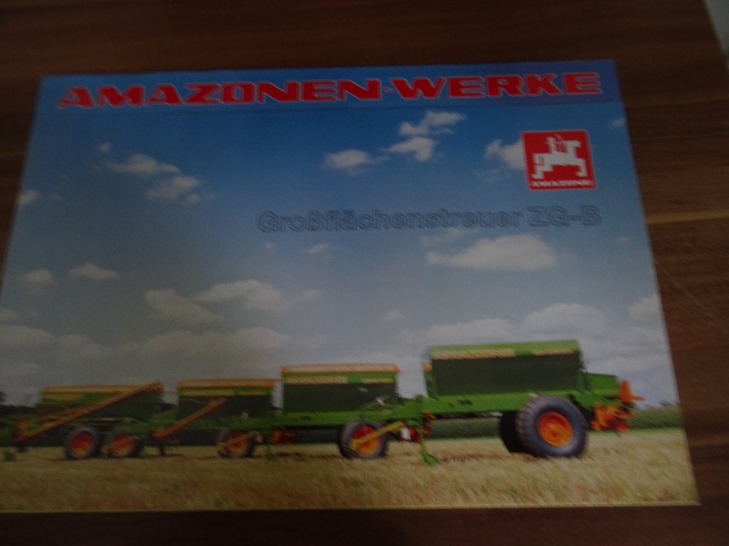 14X Amazonen-Werke landbouwmachines folders, Ophalen of Verzenden, Nieuw, Folder