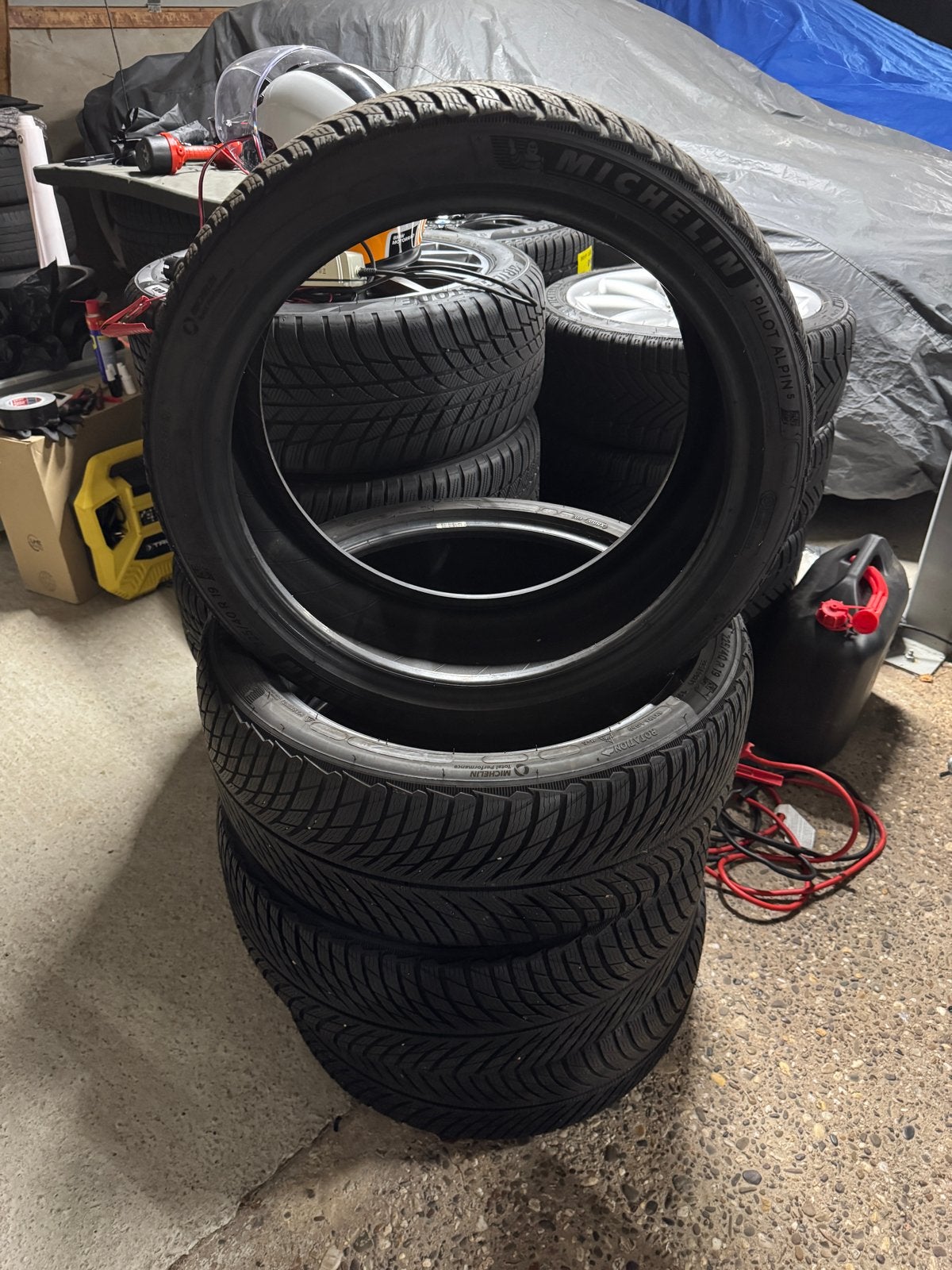 Michelin Pilot Alpin 5 Winterbanden 225-40-19 - 6,1 & 6,6 mm, Auto-onderdelen, Gebruikt, Winterbanden, Band(en), Personenwagen