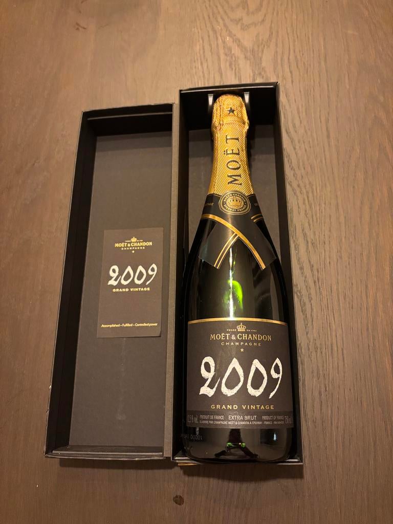 Moët & Chandon Grand Vintage 2009 Extra Brut + Gift Box, Frankrijk, Nieuw, Ophalen of Verzenden, Champagne