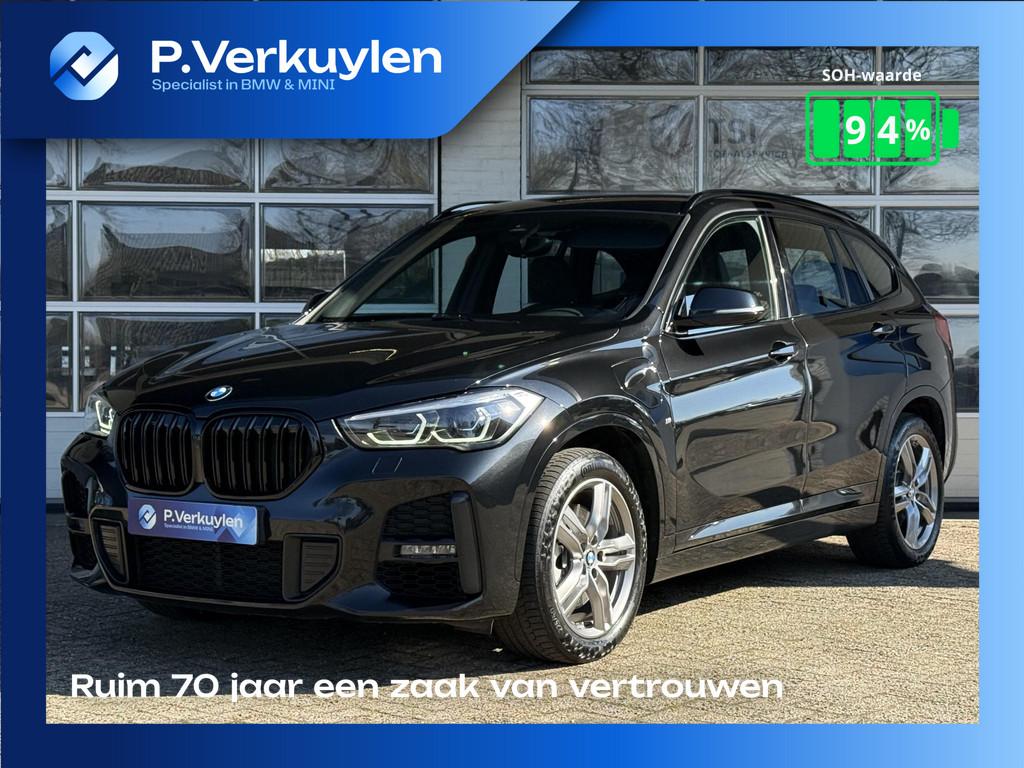BMW X1 xDrive25e M SPORT | SPORTSTOELEN | TREKHAAK | STOELVE, Gebruikt, Leder en Stof, Zwart, Plug-in hybride
