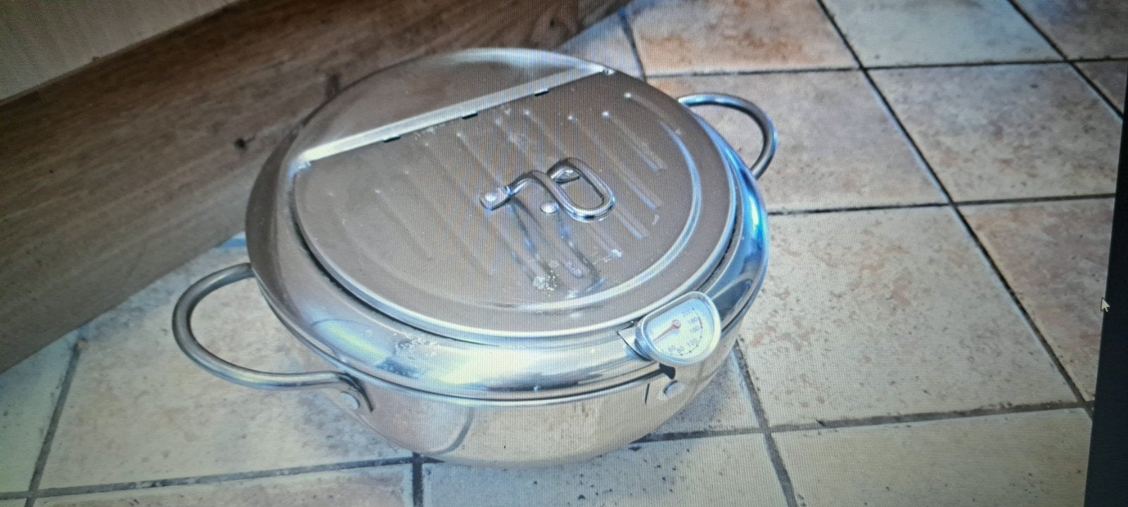 Frituurpan RVS met deksel en thermometer, Huis en Inrichting, Frituurpan, Met deksel, Ophalen of Verzenden, Zo goed als nieuw