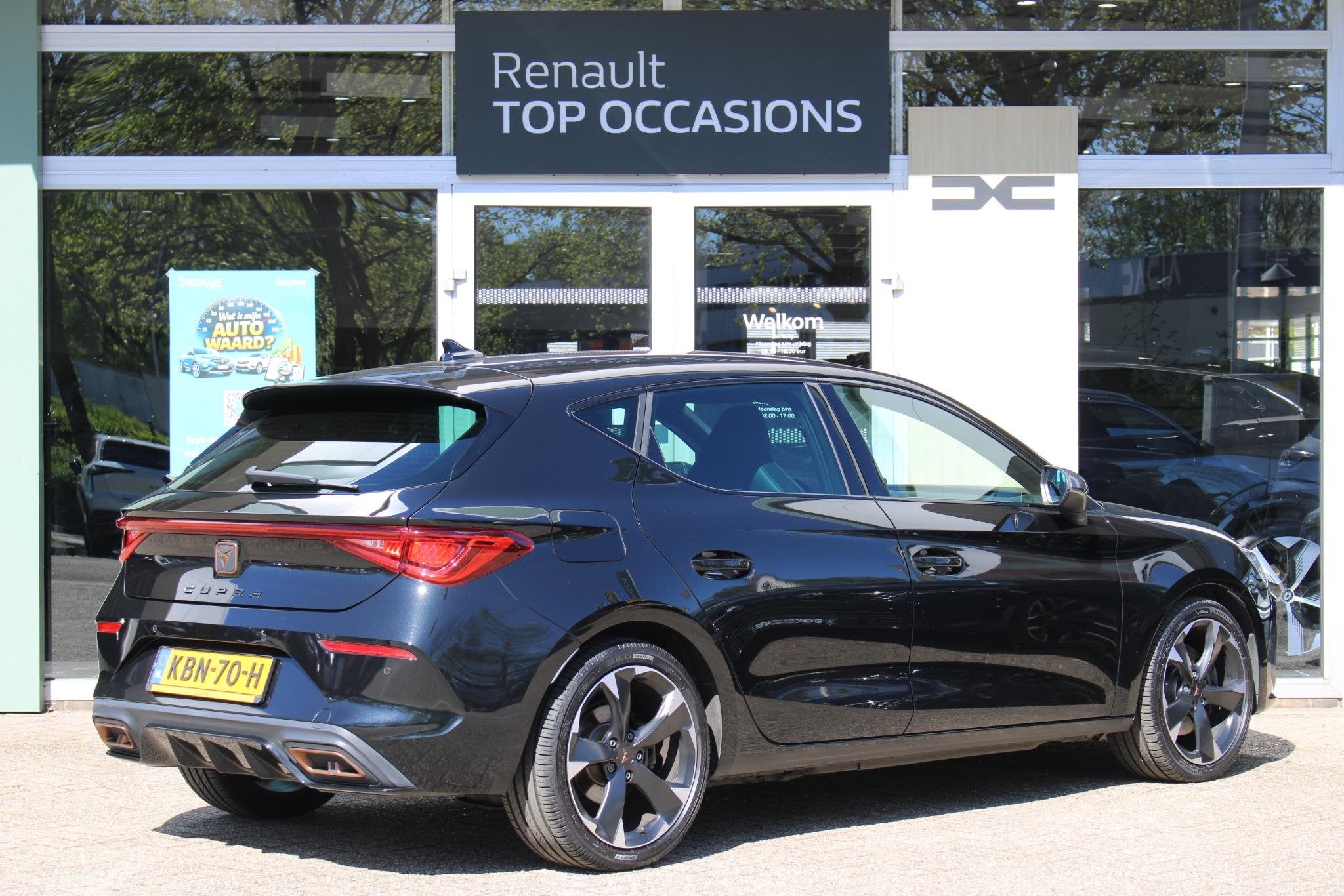 CUPRA Leon 1.4 e-Hybrid VZ Adrenaline Automaat | Leer | Stoe, Auto's, Cupra, Gebruikt, Met garantie (alle), Leon, Zwart