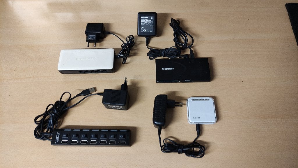 Diversen o.a. Netwerk switch, USB Hub, Kaartlezer, Ophalen of Verzenden, Gebruikt