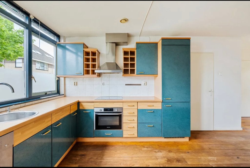 Complete vintage keuken, zelf demonteren en ophalen, Huis en Inrichting, Keuken | Complete keukens, Ophalen, Gebruikt, Blauw, Hoekkeuken