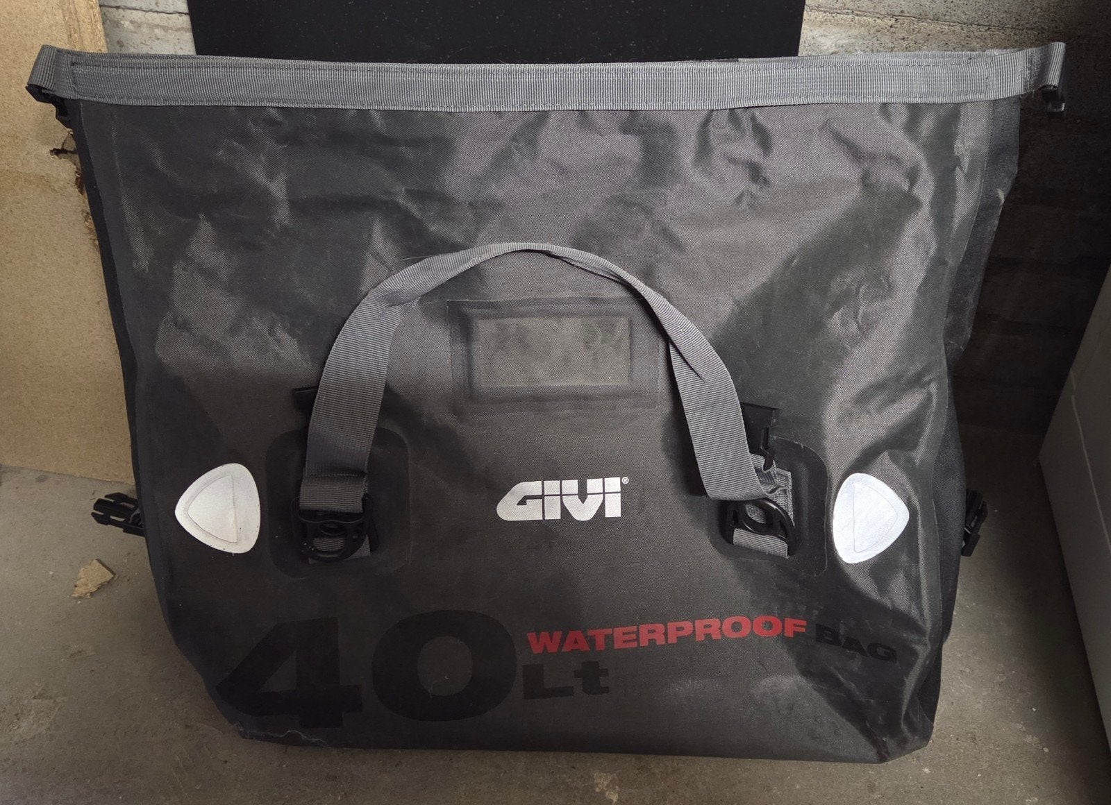GIVI Waterdichte Motor Reistas - 40 Liter, Ophalen, Gebruikt