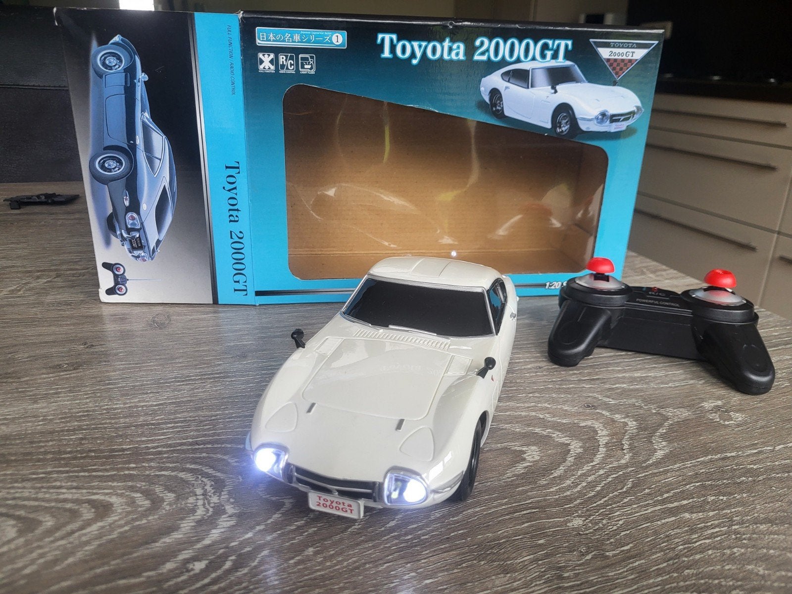 Toyota 2000gt RC model schaal 1:20, Ophalen of Verzenden, Zo goed als nieuw, Overige schalen