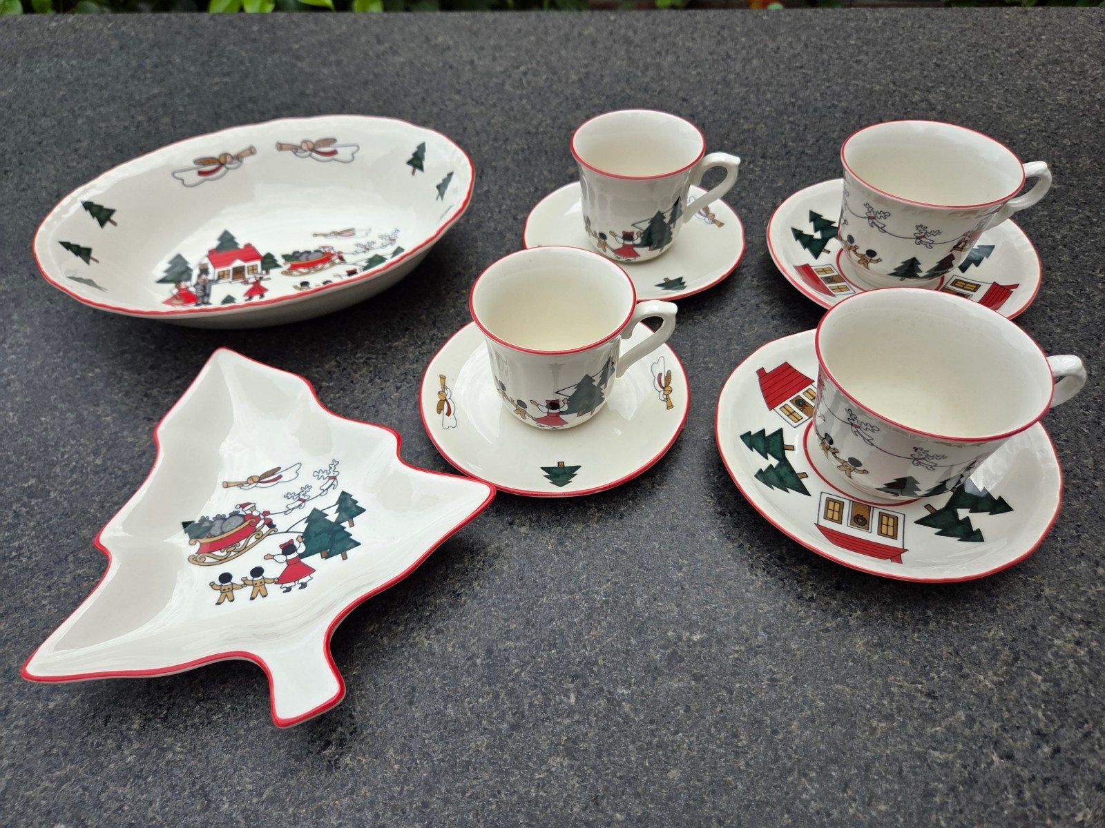 Mason's Christmas Village Servies - Kerstdecoratie, Ophalen of Verzenden, Zo goed als nieuw, Porselein, Overige stijlen