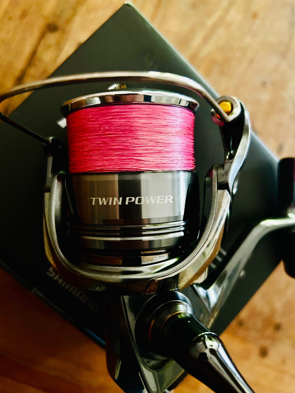 Shimano Twin Power Twinpower FE 4000MHG, Ophalen of Verzenden, Zo goed als nieuw, Molen