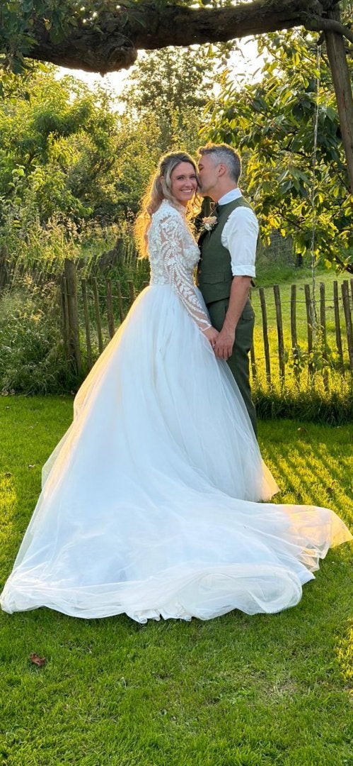Milla Nova trouwjurk maat 36/38 | prinsessenjurk €1825, Kleding | Dames, Ophalen, Wit, Zo goed als nieuw, Maat 36 (S)