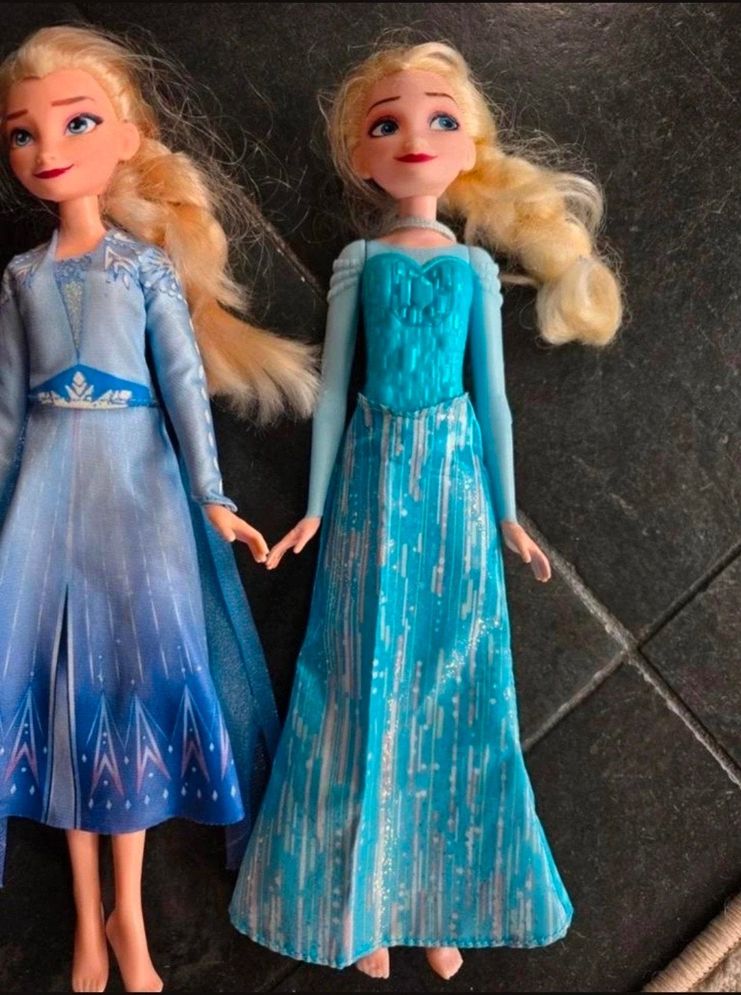 Hasbro Frozen Poppen Set - 2x Elsa, Ophalen of Verzenden, Zo goed als nieuw, Pop