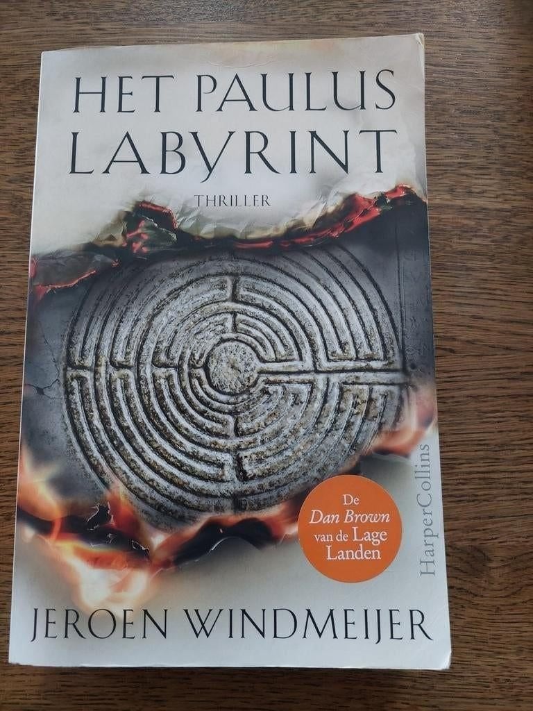 Het Paulus Labyrint - Jeroen Windmeijer, Boeken, Ophalen of Verzenden, Gelezen, Nederland
