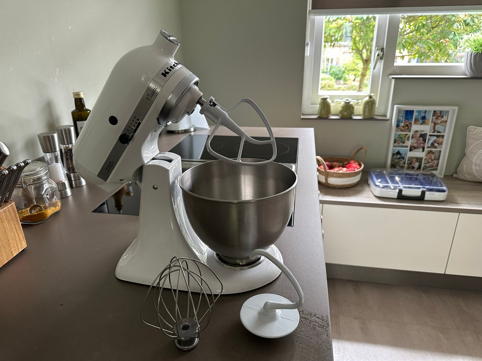 KitchenAid Classic mixer met accessoires, Gebruikt, Ophalen of Verzenden, Vaatwasserbestendig, 3 snelheden of meer