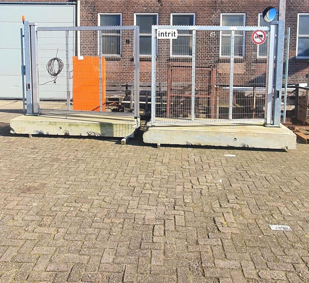 Dubbele Poort - 500cm doorgang - automatisch - puntenkam, Tuin en Terras, Tuinhekken en Hekwerk, Ophalen, Zo goed als nieuw, IJzer